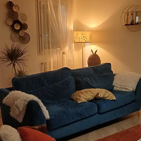 Dans Un Grand à Centre