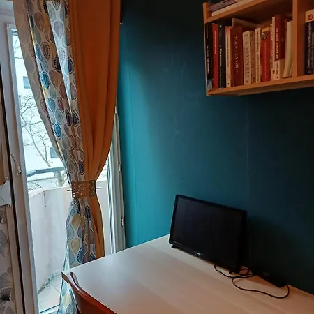 Dans Un Grand à Centre