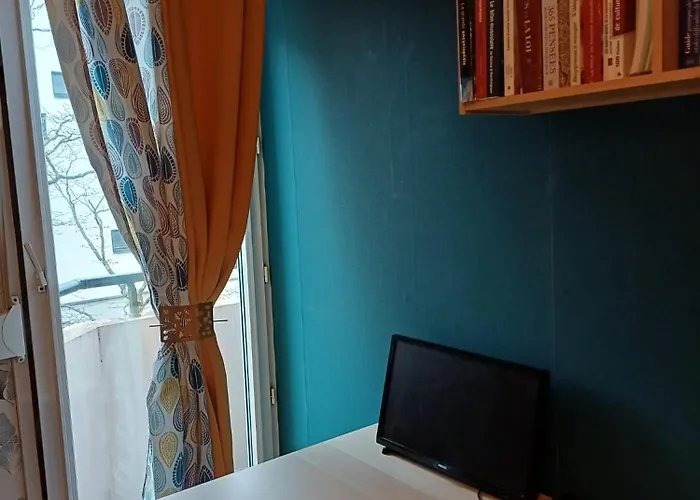 Dans Un Grand à Centre